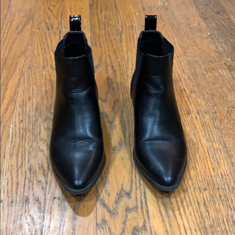 American Eagle leather boots